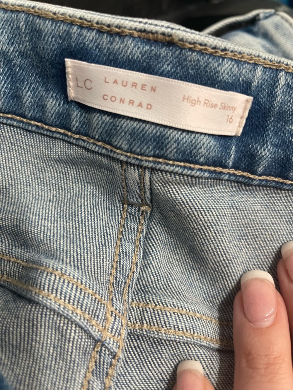 LC Lauren Conrad Light Wash High-Rise Skinny Jeans